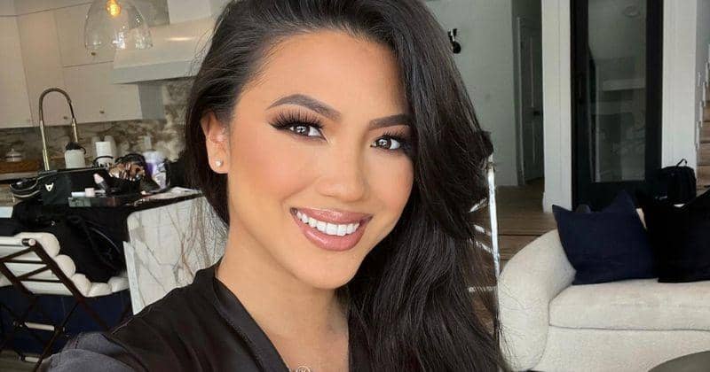 Instagram.com/dana.tee